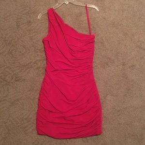 One shoulder pink dress